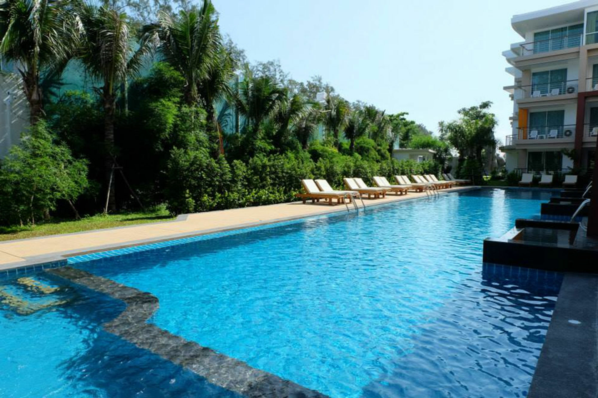 Rawai Phuket Seaview Resotel מראה חיצוני תמונה